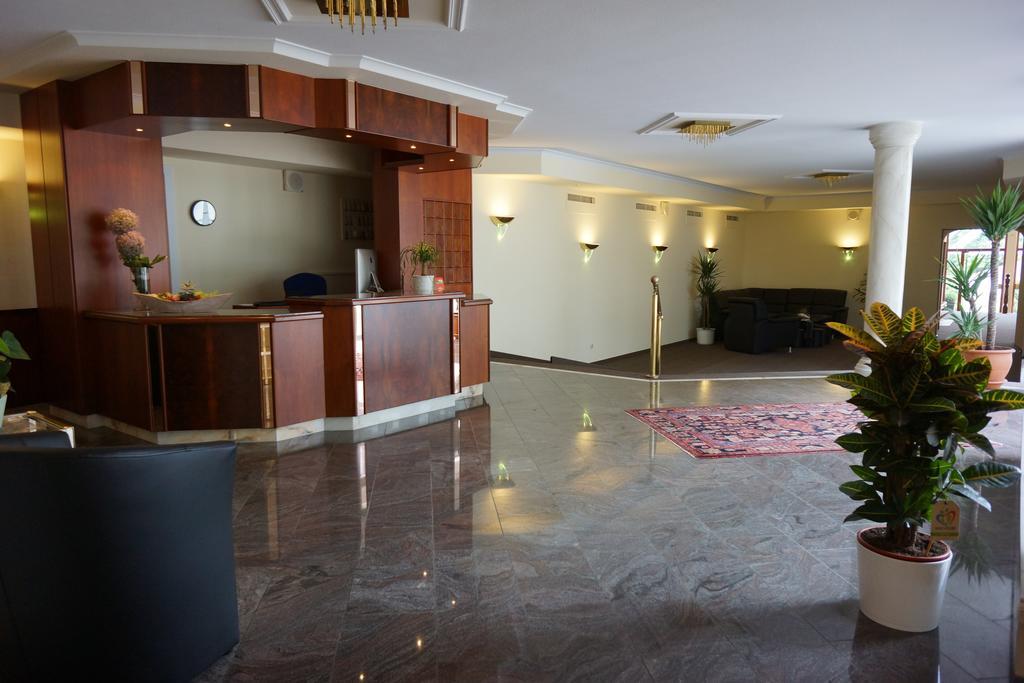 Hotel Loroesch บัดออร์บ ภายนอก รูปภาพ